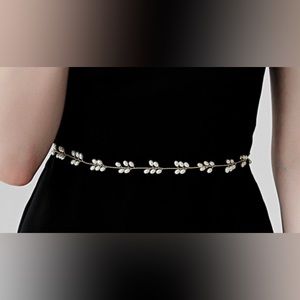 Bridal belt with pearls and gold